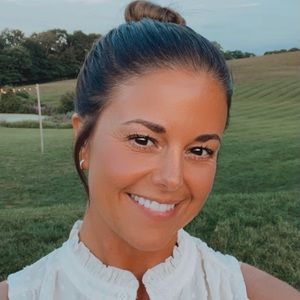 Meet your Posher, Lindsey